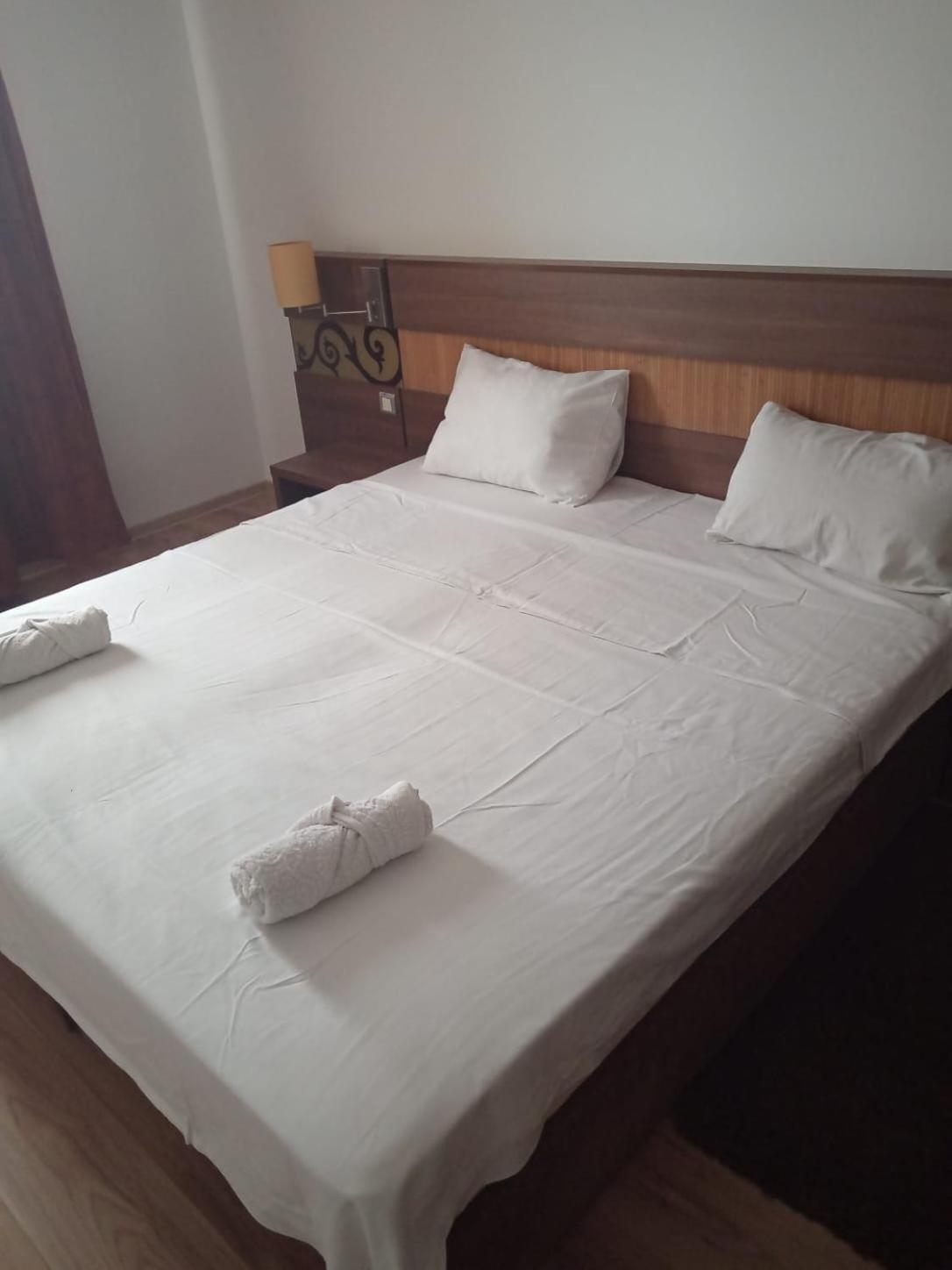 Апартаменти Dxn Apartament Бухарест Екстер'єр фото